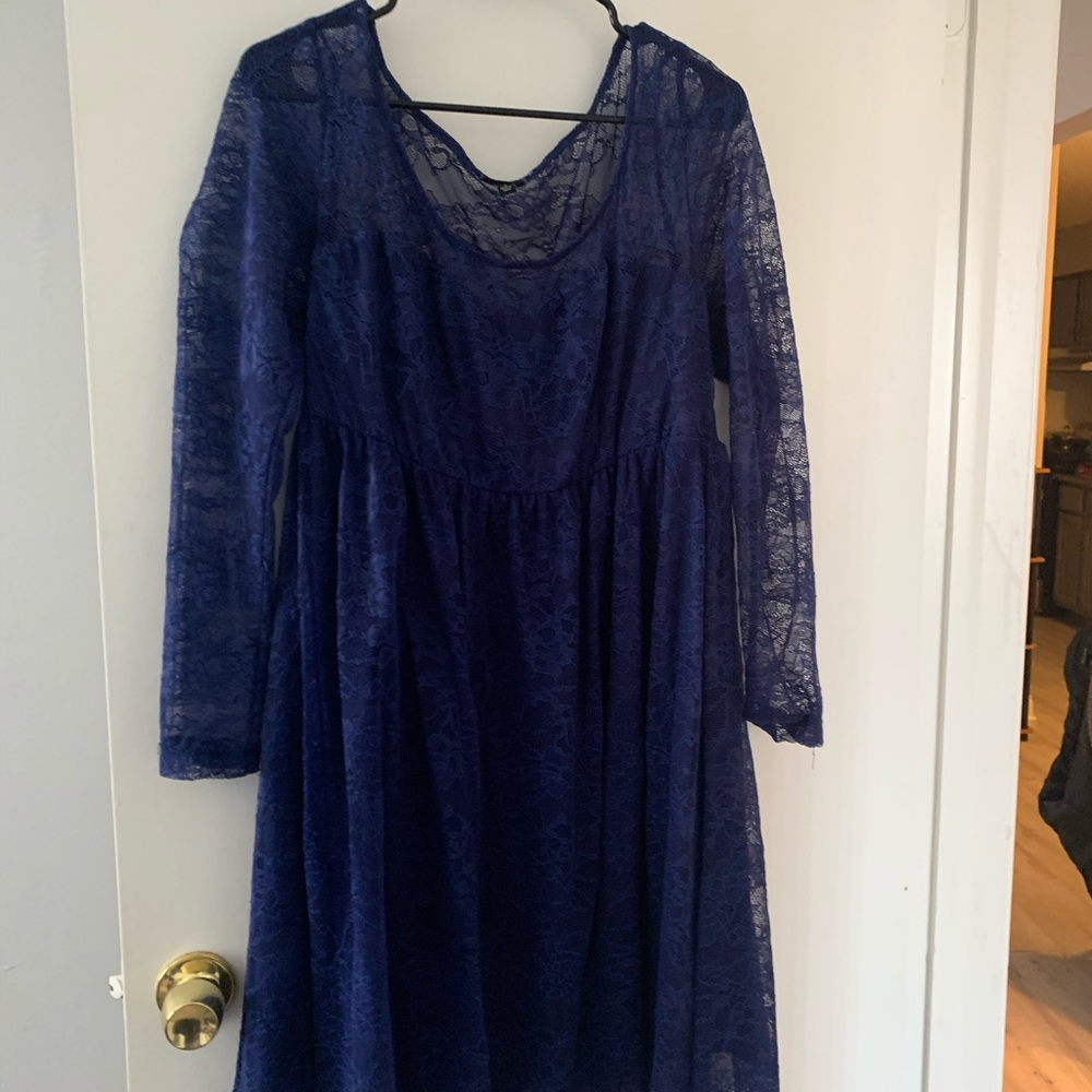 Plus size long sleeve lace vintage dark blue dress